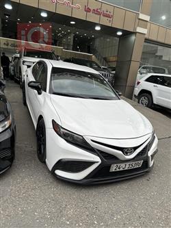 تۆیۆتا کامری